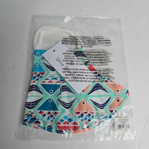 NIP Vera Bradley Cotton Face Mask With Filter Pocket Go Fish - Picture 2 of 5